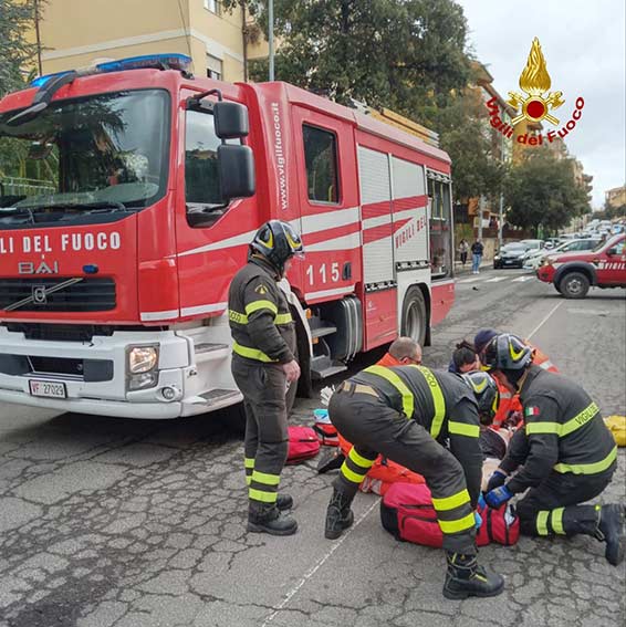 Investita a Nuoro anziana di 89 anni