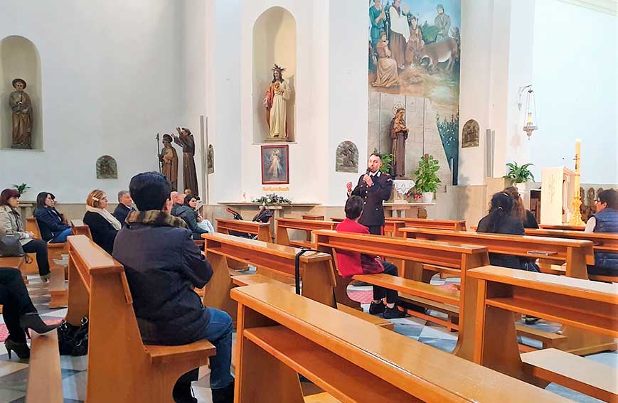 Truffe Carabinieri Lode incontrano la popolazione