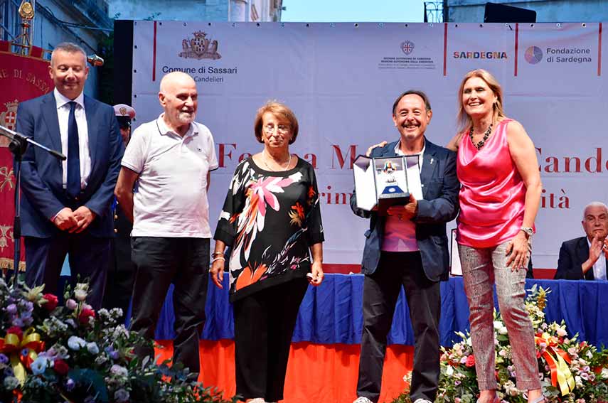 Sassari, il Candeliere d'oro speciale a Mario Segni 3 Candeliere doro Sassari