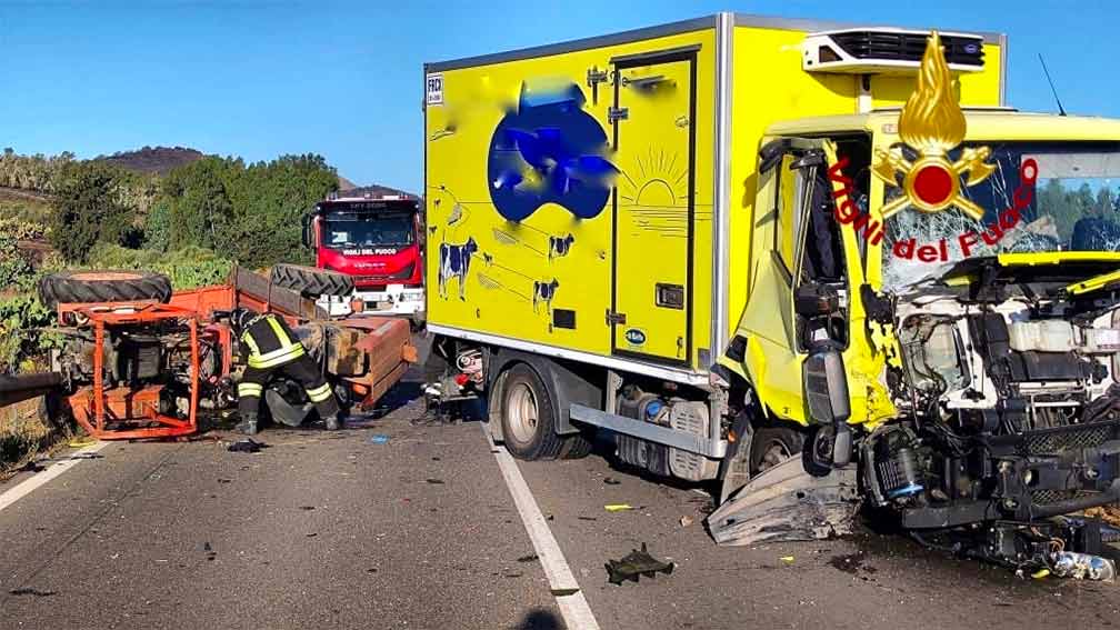 Ussana. Scontro camion-trattore sulla Statale 466, ferito un 70enne 2 Incidente Ussana Statale 466