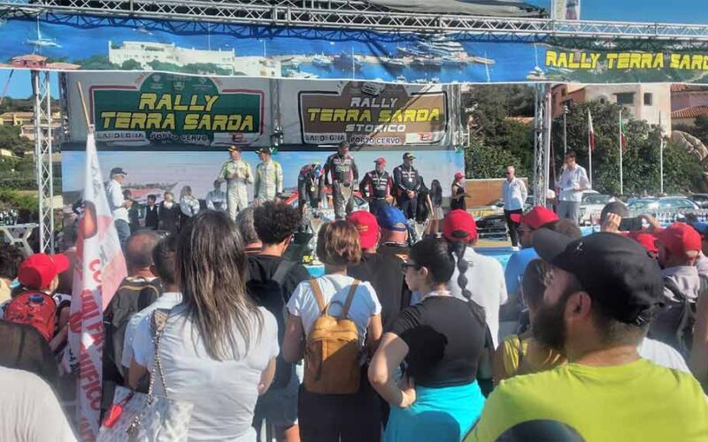 premiazione Rally Terra Sarda Porto Cervo