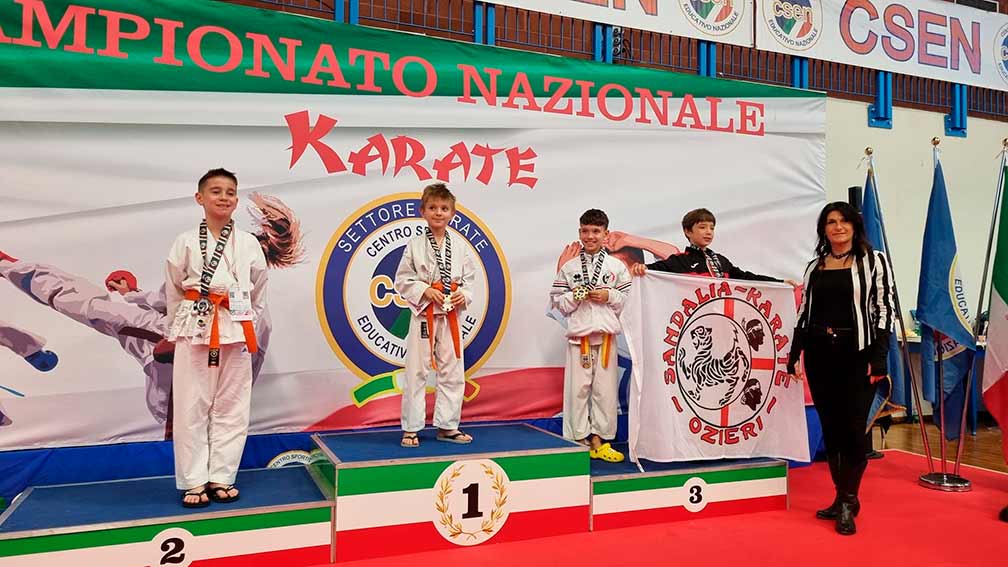 Straordinario secondo posto per la Sandalia Karate Ozieri al Campionato nazionale Csen 7 Sandalia Karate 3