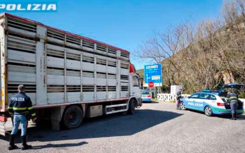 Posto di blocco Polizia Stradale