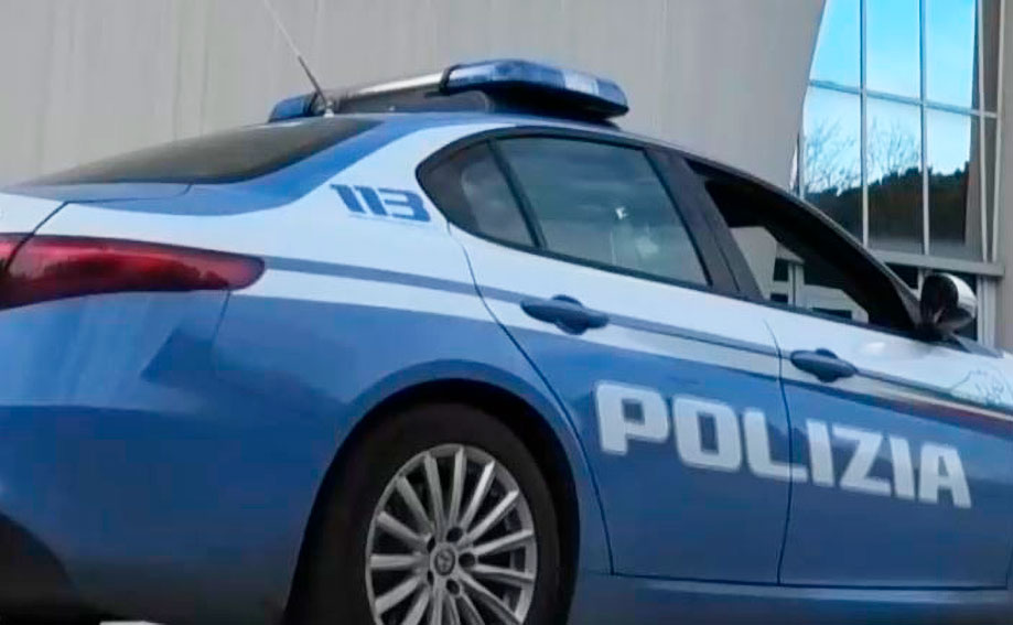 Auto Polizia di Stato