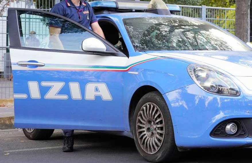 Polizia di Stato auto