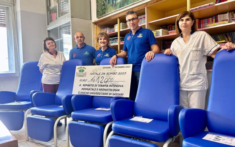 donazione poltrone alla Neonatologia