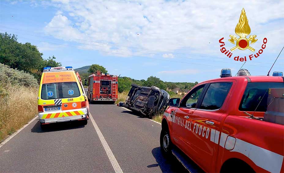 Incidente al bivio per Birori, turista tedesca in codice rosso all'ospedale 1 incidente bivio Birori