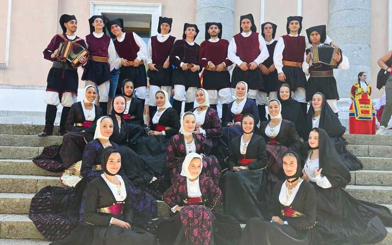 Gruppo Folk Oschiri B.V. Immacolata