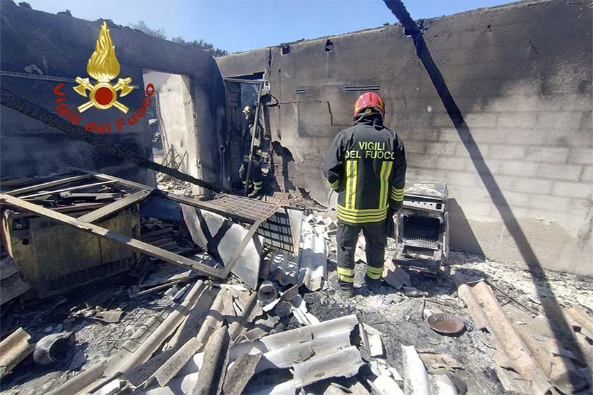 Incendio casolare Orosei