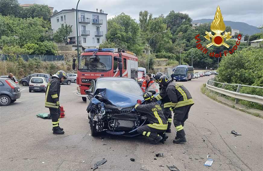 Incidente stradale a Lanusei, ferita una coppia di Arzana 1 Incidente Lanusei