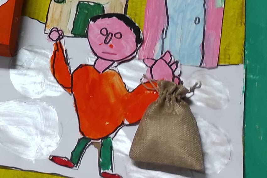 Ozieri, in mostra le opere dei bambini del “Progetto continuità infanzia/primaria” 1 Mostra bambini Ozieri