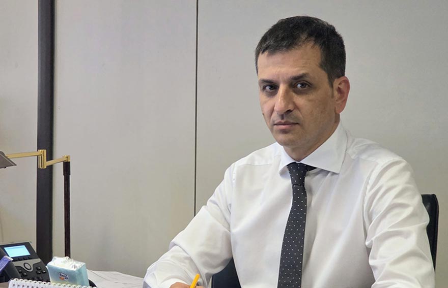 Fondi ai Comuni, Meloni (FdI) alla presidente Todde: «Disperato tentativo di distrarre l'opinione pubblica» 1 Corrado Meloni FdI