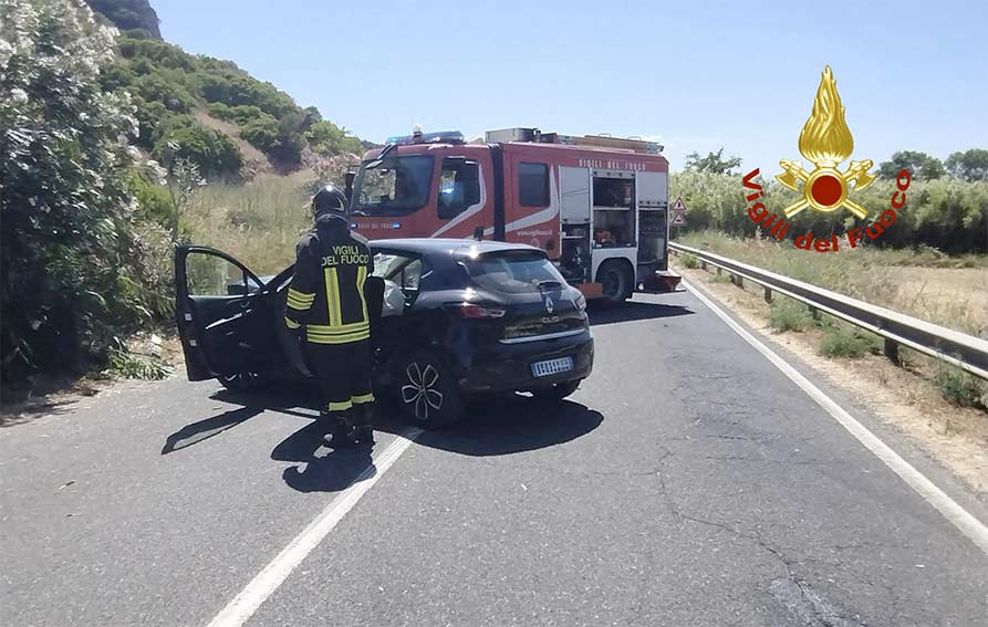 Incidente sulla SS129 a Galtellì, quattro persone all'ospedale di Nuoro 1 Incidente Galtelli