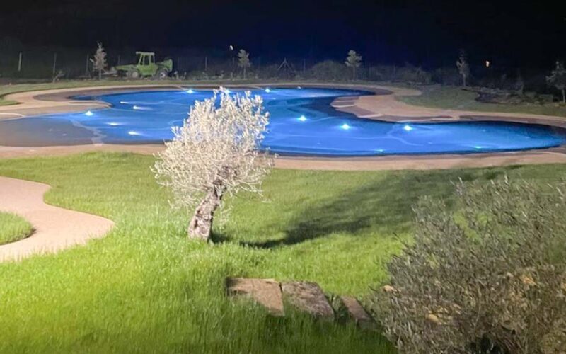 Piscina Tula in Notturna