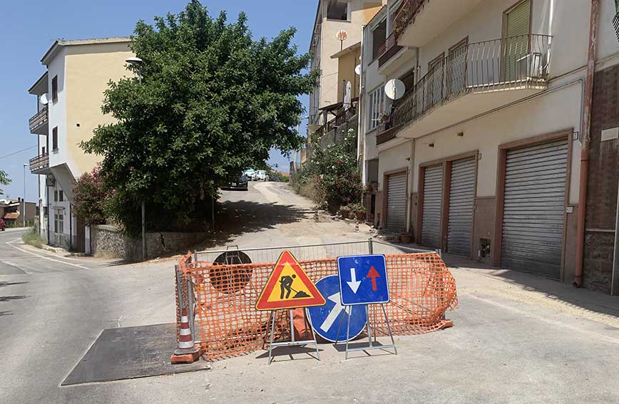 Ozieri, lavori sulla rete idrica in via Foscolo: disagi per gli abitanti della zona 1 Via Foscolo