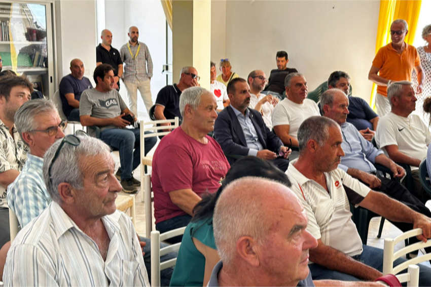 Animali senz’acqua e aziende al collasso nel Nord Sardegna 2 Coldiretti Nord Sardegna Assemblea Nurra SiccitaI 4