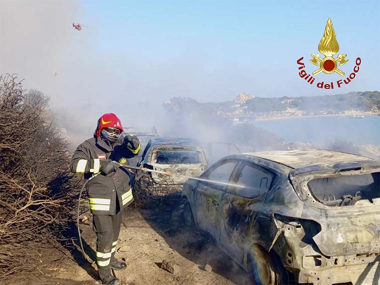 Incendio Villasimius 3