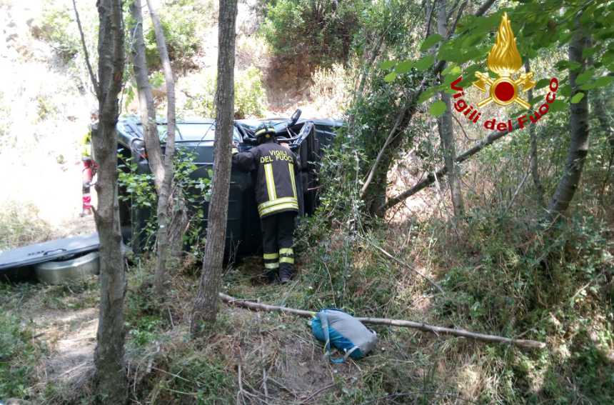 Dorgali. Auto esce di strada a "Oddoene", un ferito all'ospedale con l'elisoccorso 1 Incidente Dorgali