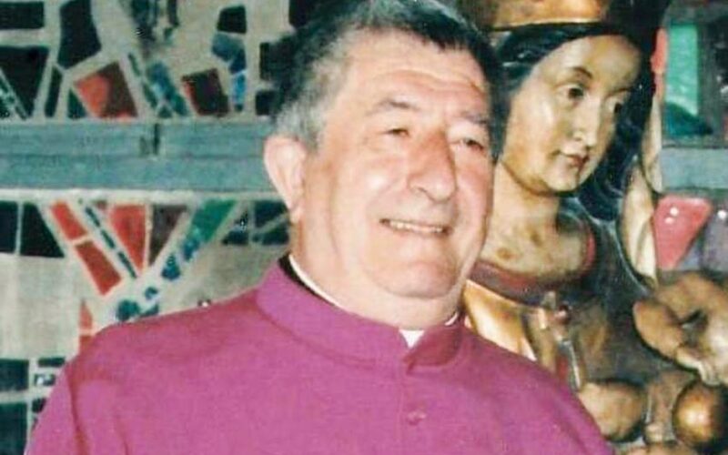 Mons. Lauro Nurra Giave.