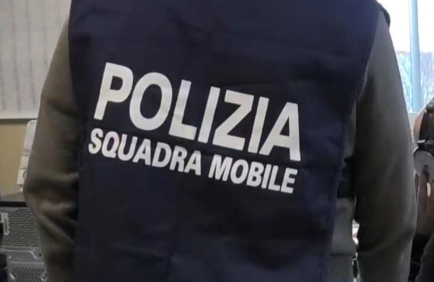 Squadra Mobile 2
