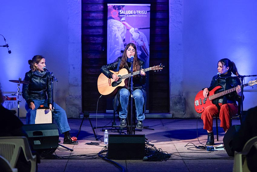 Il Festival delle Bellezze ritorna a Ittiri per una serata dedicata ai Queen 1 Trio Reinas