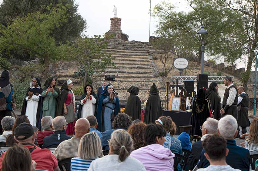 Festival Ammajare, oggi a Siligo la seconda giornata tra storia, teatro e musica 2 Ammajare Siligo 2025