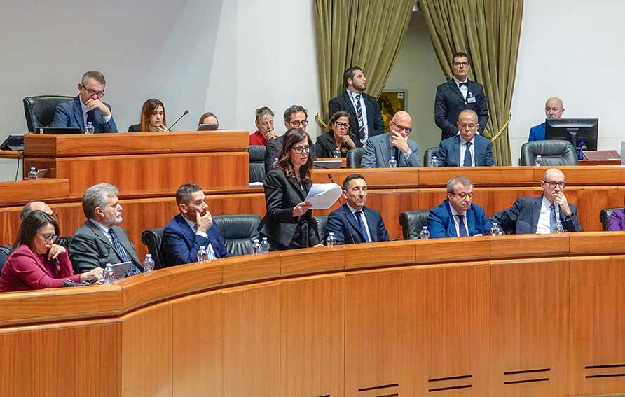 Impugnazione legge "salva casa", Forza Italia: «Altro pasticcio firmato Centrosinistra» 1 Consiglio regionale Sardegna