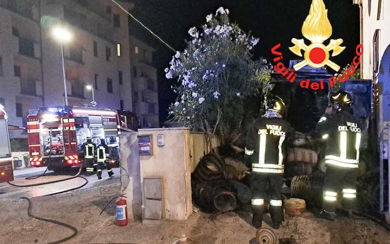 Incendio furgone Olbia