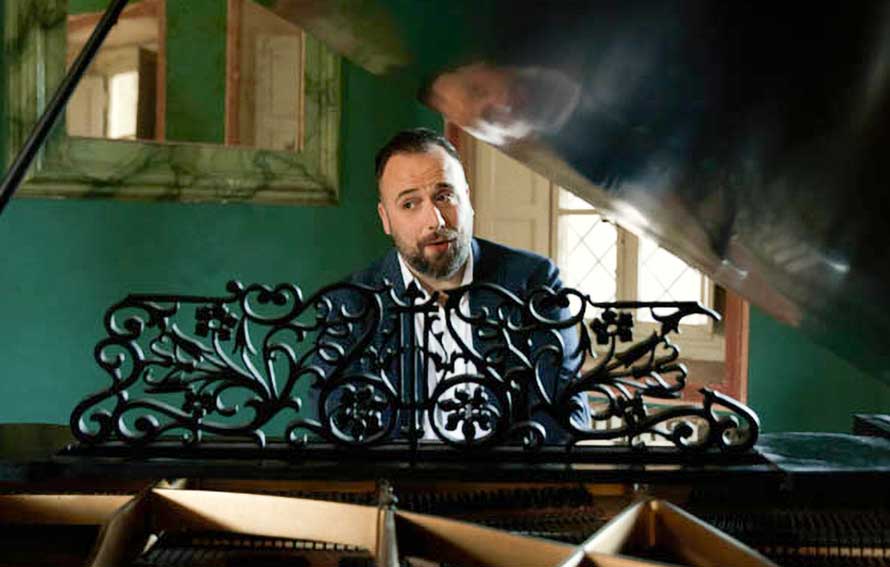Raphael Gualazzi