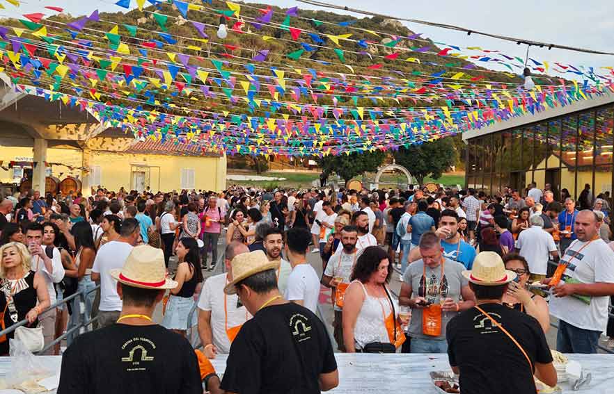 Domenica a Monti la 31ª edizione della Sagra del Vermentino 1 Sagra del Vermentino