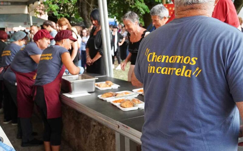 Villanova Chenamos cena sociale