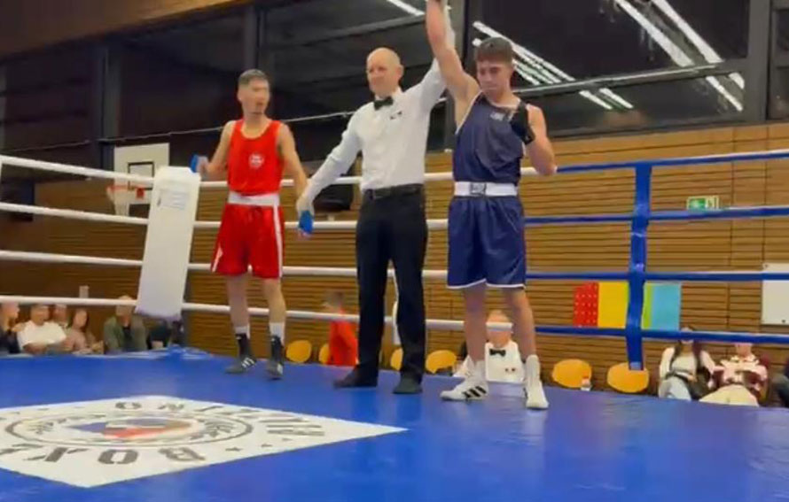Boxe, bella vittoria dell'ozierese Andrea Fae in Svizzera 1 Andrea fae boxe Dettori Ozieri