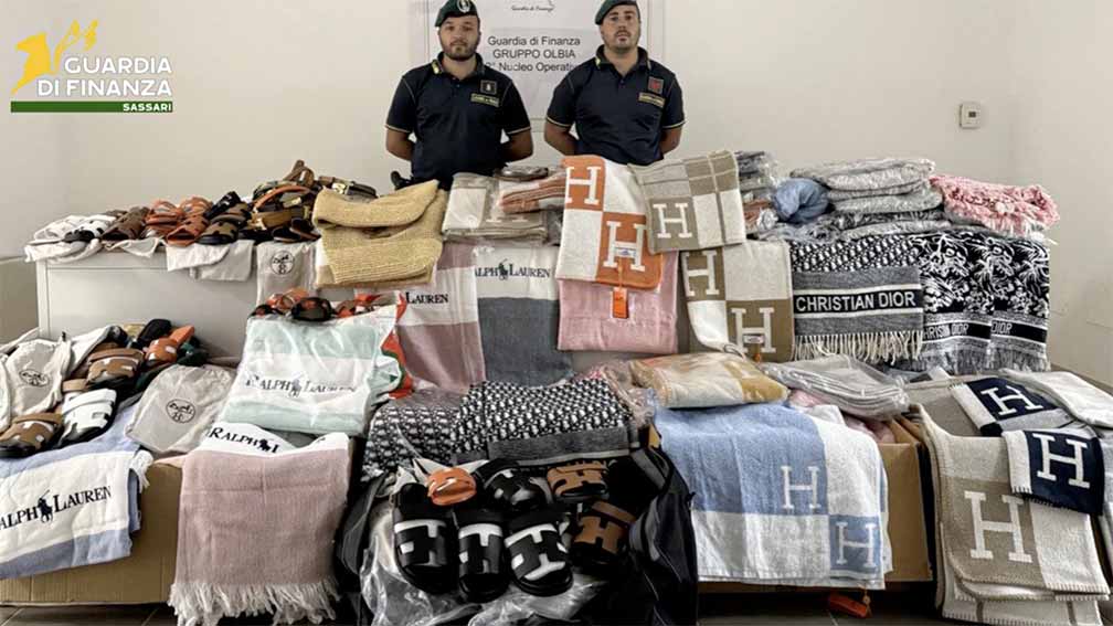 Articoli contraffatti sequestro GdiF Sassari