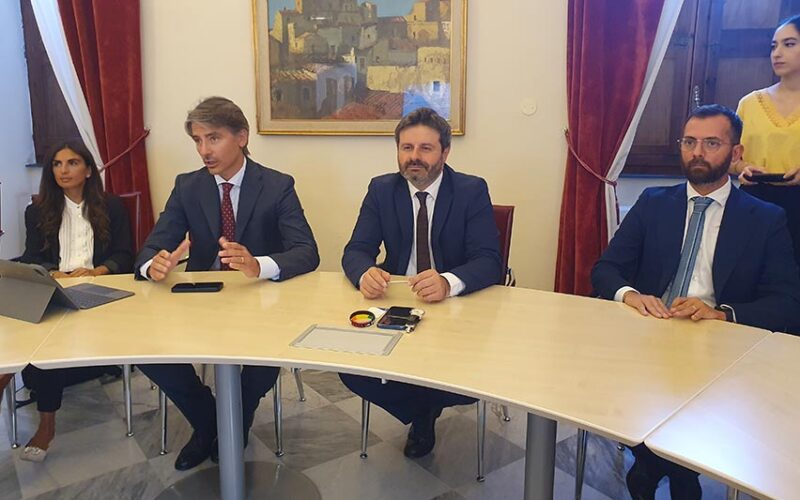 Conferenza stampa Medea Comune di Sasasri