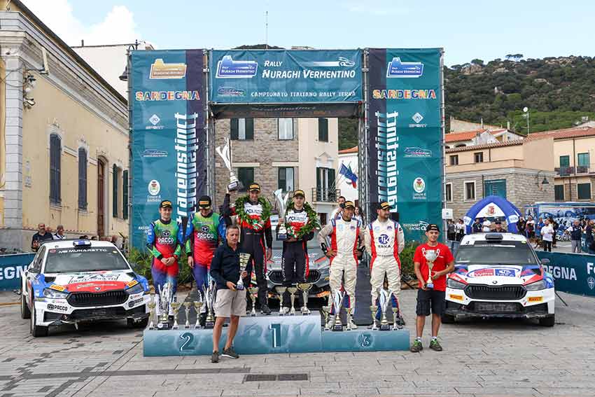 Podio Rally dei Nuraghi e del Vermentino
