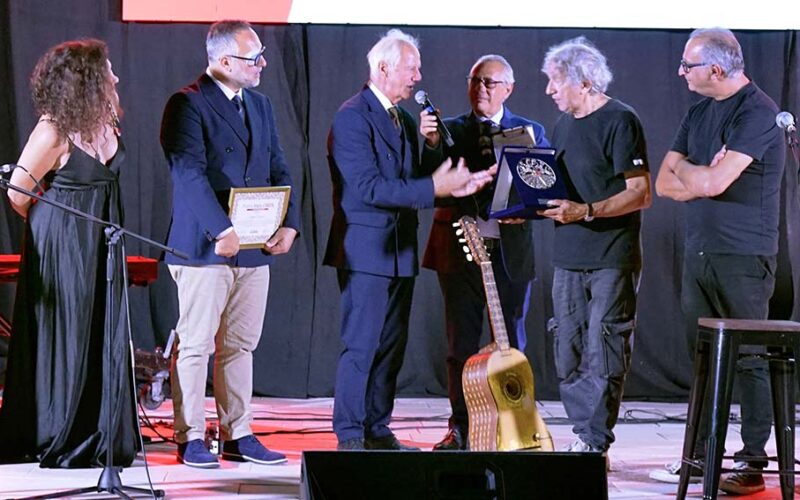 Premio Maria Carta Premiazione Eugenio Bennato