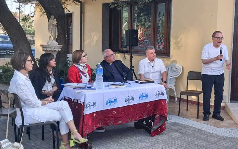 Presentazione libro padre Giovanni Deledda
