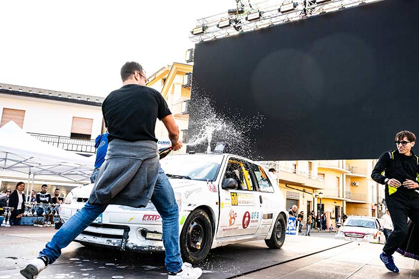 Ozieri. Salvatore Basoli e Franco Sanna alla finale della Coppa Rally di Zona a Messina 1 Rally Basoli Sanna Ozieri