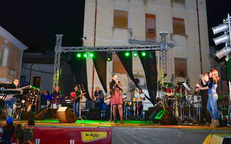 Dopo 10 anni di pausa ritorna il festival “Voci da Tula" 4 Voci da Tula
