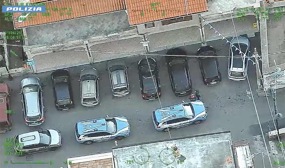 Assalti armati nel Nuorese, gruppo criminale smantellato dalla Polizia 1 Arresti Orgosolo e Siniscola banda assalti armati