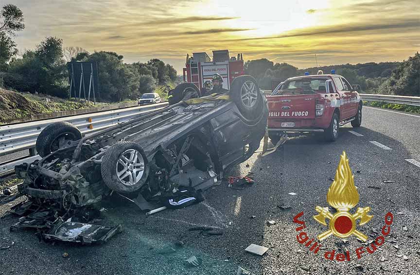 Auto si ribalta tra Paulilatino e Bauladu, conducente all'ospedale 1 Incidente Statale 131
