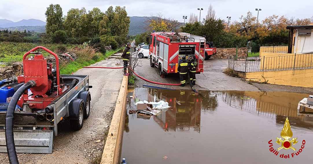 Maltempo nel Nuorese: oltre 70 interventi dei Vigili del Fuoco 1 Maltempo Nuorese
