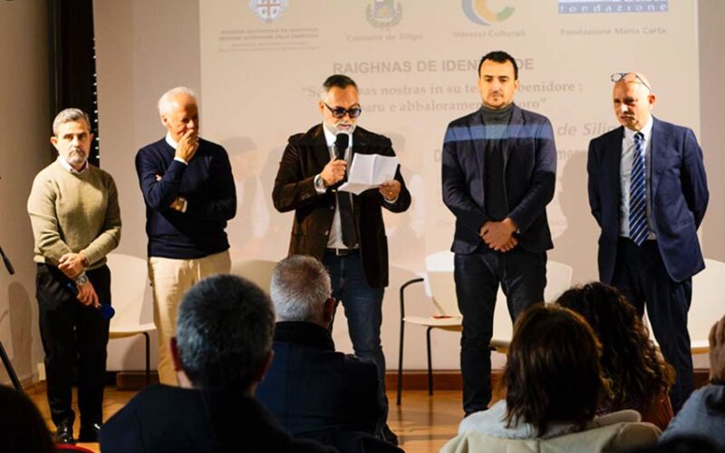 Raighinas de identidade a Siligo