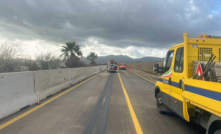 Riapertura SS 195 foto Anas