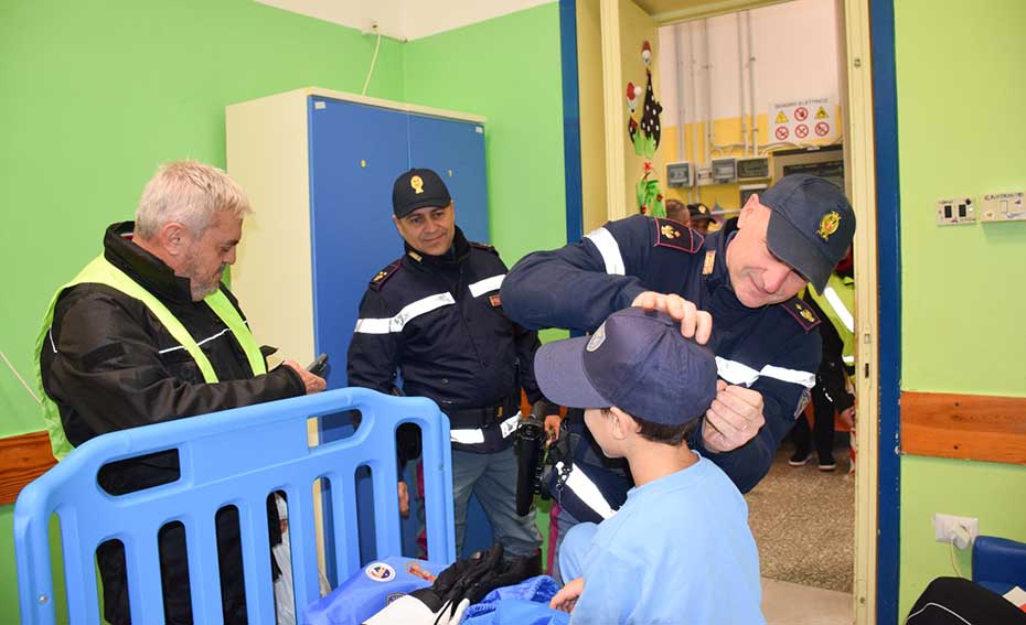 Sassari Befana del Poliziotto