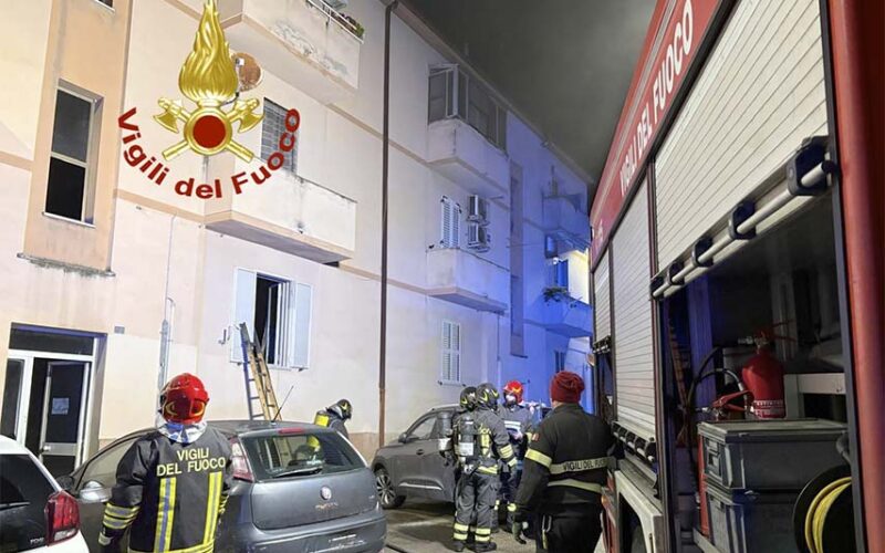 Incendio Sassari via Canepa