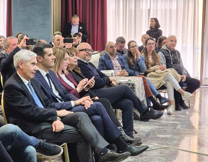 Riforma della Giustizia, a Sassari con Delmastro Fratelli d’Italia lancia la campagna per il “Sì” 2 Delmastro Sassari