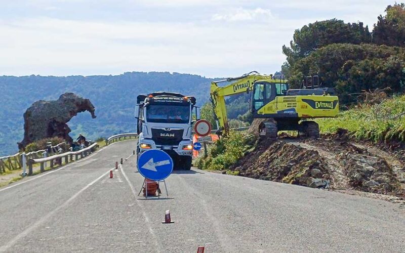 Lavori Statale 134 Roccia dellElefante a Castelsardo