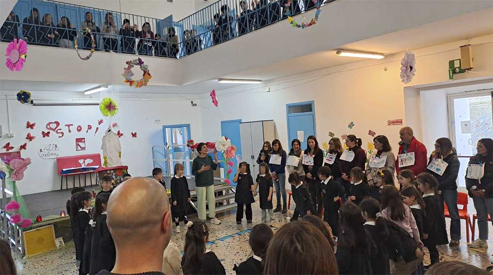 Ozieri. i piccoli del Comprensivo protagonisti dello spettacolo “Zia Rosa e Apilla” 2 Plesso San Gavino progetto Memo Kids