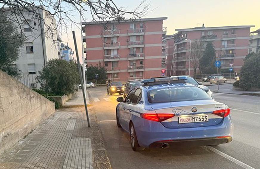 Minaccia un giovane con l'accetta, arrestato dalla Polizia a Sassari 1 Polizia di Stato Sassari